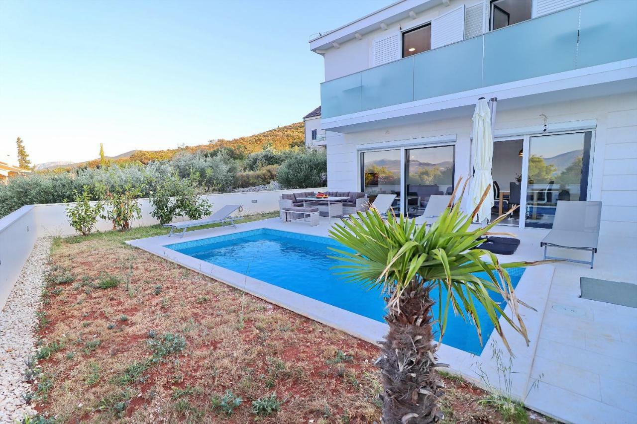 Villa Dalmatinka Drače Exterior foto